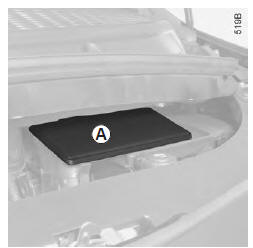 Renault Modus. Accès à la batterie
